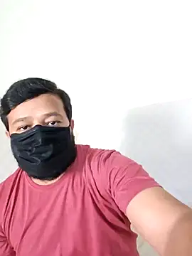 Snapshot of punecouple6 chatting on 12.27.24 punecouple6 online show from 12.27.24