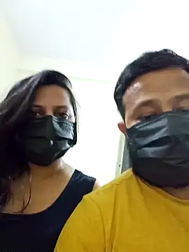 Snapshot of punecouple6 chatting on 01.23.25 punecouple6 online show from 01.23.25