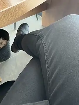 homidor online show from 02.15.25