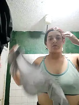 Snapshot of CORALINE_GREYM chatting on 09.29.25 CORALINE GREYM online show from 09.29.25