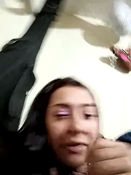 Snapshot of CORALINE_GREYM chatting on 10.05.25 CORALINE GREYM online show from 10.05.25