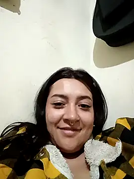 Snapshot of CORALINE_GREYM chatting on 10.09.25 CORALINE GREYM online show from 10.09.25