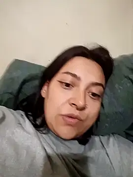 Snapshot of CORALINE_GREYM chatting on 10.11.25 CORALINE GREYM online show from 10.11.25