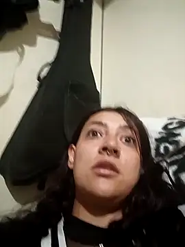 Snapshot of CORALINE_GREYM chatting on 10.22.25 CORALINE GREYM online show from 10.22.25