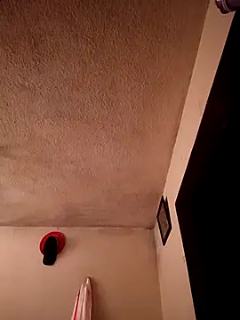 Snapshot of CORALINE_GREYM chatting on 10.23.25 CORALINE GREYM online show from 10.23.25