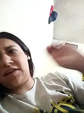 Snapshot of CORALINE_GREYM chatting on 10.31.25 CORALINE GREYM online show from 10.31.25