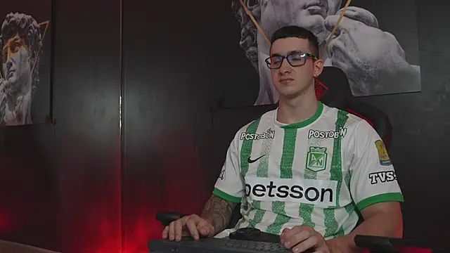 JacksonOlsenn online show from 11.11.25