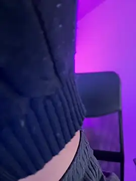 maddy bronw  online show from 01.24.25