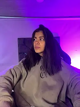 NINA 18 YEARS online show from 01.11.26