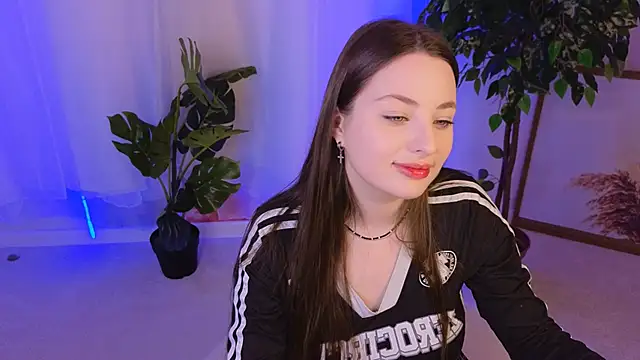 MoonLissa online show from 12.13.24