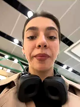 Lily  Belle online show from 10.10.25