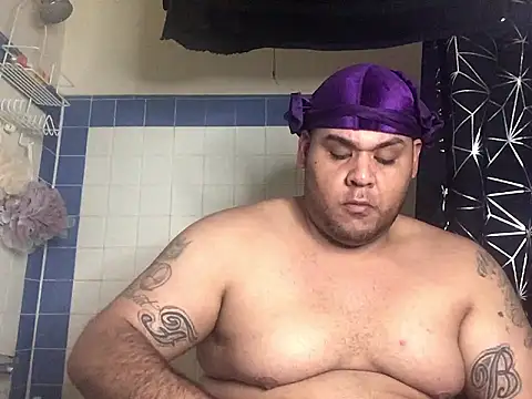 Snapshot of fatboyjayohh126 chatting on 12.02.24 fatboyjayohh126 online show from 12.02.24