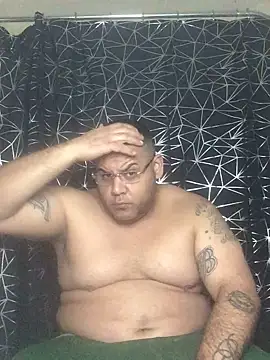 Snapshot of fatboyjayohh126 chatting on 12.26.24 fatboyjayohh126 online show from 12.26.24