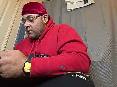 Snapshot of fatboyjayohh126 chatting on 01.19.25 fatboyjayohh126 online show from 01.19.25