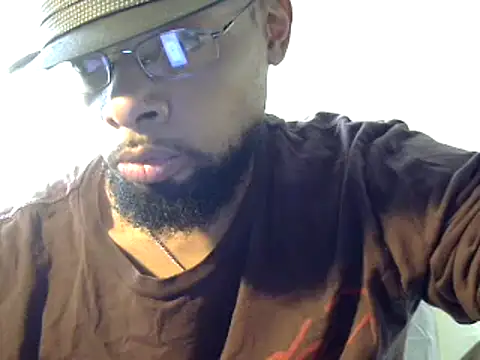 Snapshot of WhiskeyWood_DuhGOD chatting on 12.02.24 WhiskeyWood DuhGOD online show from 12.02.24