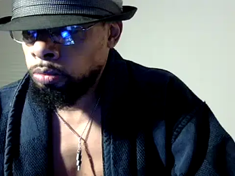 Snapshot of WhiskeyWood_DuhGOD chatting on 12.05.24 WhiskeyWood DuhGOD online show from 12.05.24