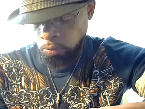 Snapshot of WhiskeyWood_DuhGOD chatting on 12.05.24 WhiskeyWood DuhGOD online show from 12.05.24