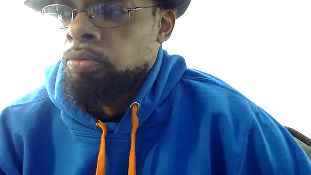 Snapshot of WhiskeyWood_DuhGOD chatting on 01.30.25 WhiskeyWood DuhGOD online show from 01.30.25