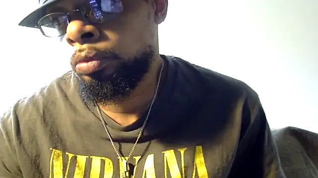 Snapshot of WhiskeyWood_DuhGOD chatting on 01.31.25 WhiskeyWood DuhGOD online show from 01.31.25
