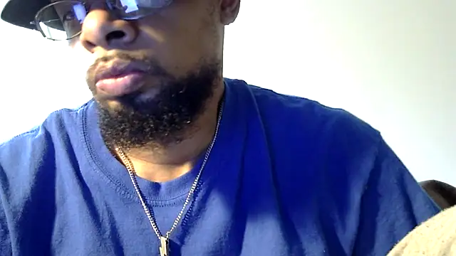 Snapshot of WhiskeyWood_DuhGOD chatting on 02.03.25 WhiskeyWood DuhGOD online show from 02.03.25