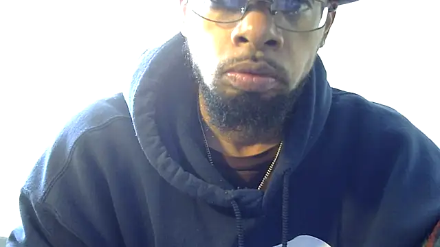 Snapshot of WhiskeyWood_DuhGOD chatting on 02.20.25 WhiskeyWood DuhGOD online show from 02.20.25