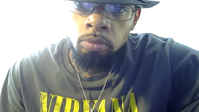 Snapshot of WhiskeyWood_DuhGOD chatting on 02.24.25 WhiskeyWood DuhGOD online show from 02.24.25
