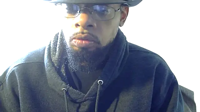 Snapshot of WhiskeyWood_DuhGOD chatting on 03.06.25 WhiskeyWood DuhGOD online show from 03.06.25