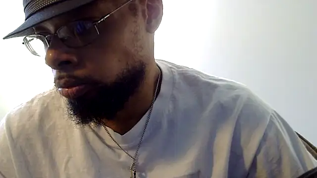 Snapshot of WhiskeyWood_DuhGOD chatting on 03.10.25 WhiskeyWood DuhGOD online show from 03.10.25