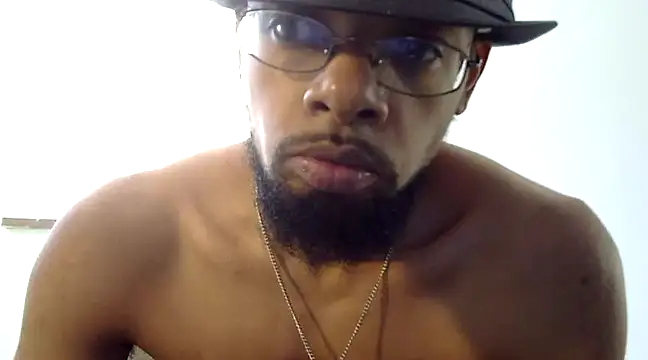 Snapshot of WhiskeyWood_DuhGOD chatting on 03.12.25 WhiskeyWood DuhGOD online show from 03.12.25