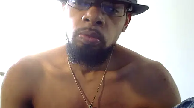 Snapshot of WhiskeyWood_DuhGOD chatting on 03.14.25 WhiskeyWood DuhGOD online show from 03.14.25