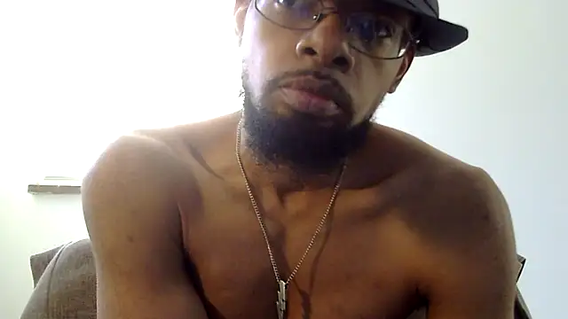 Snapshot of WhiskeyWood_DuhGOD chatting on 03.19.25 WhiskeyWood DuhGOD online show from 03.19.25