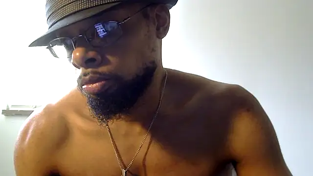 Snapshot of WhiskeyWood_DuhGOD chatting on 03.20.25 WhiskeyWood DuhGOD online show from 03.20.25