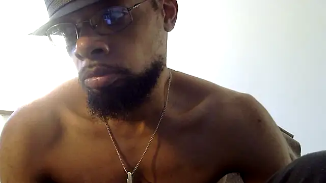 Snapshot of WhiskeyWood_DuhGOD chatting on 03.21.25 WhiskeyWood DuhGOD online show from 03.21.25
