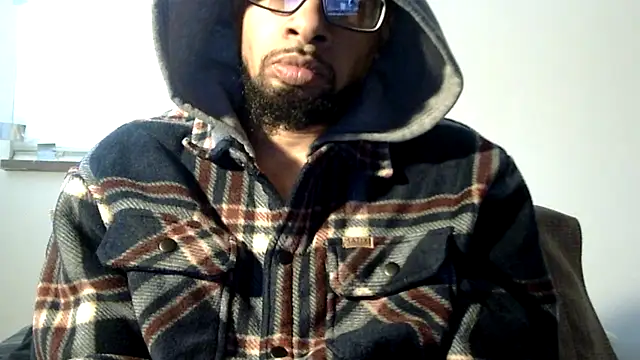 Snapshot of WhiskeyWood_DuhGOD chatting on 01.06.26 WhiskeyWood DuhGOD online show from 01.06.26