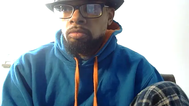 Snapshot of WhiskeyWood_DuhGOD chatting on 02.11.26 WhiskeyWood DuhGOD online show from 02.11.26