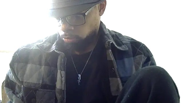 Snapshot of WhiskeyWood_DuhGOD chatting on 02.13.26 WhiskeyWood DuhGOD online show from 02.13.26