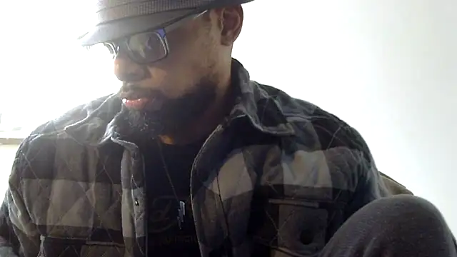 Snapshot of WhiskeyWood_DuhGOD chatting on 02.23.26 WhiskeyWood DuhGOD online show from 02.23.26