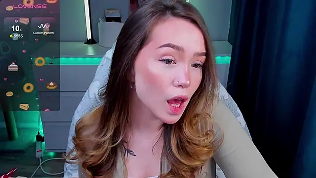 Evia r0se online show from 02.25.26