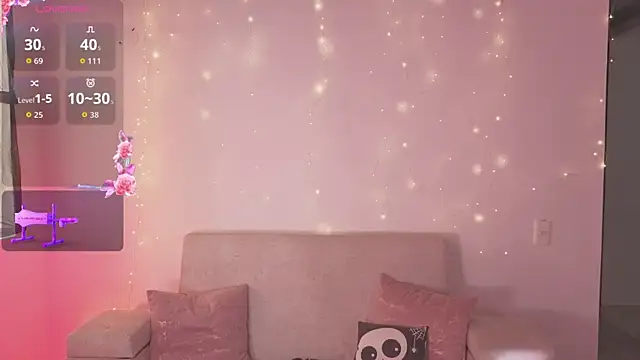 Snapshot of amy_nicolee chatting on 11.27.25 amy nicolee online show from 11.27.25