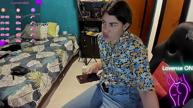 peanut tangerine online show from 10.02.25