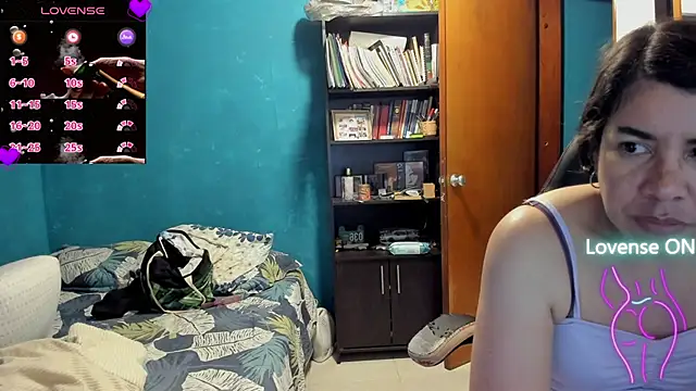 peanut tangerine online show from 11.08.25