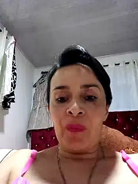 Samantha Sullivan  online show from 03.13.25