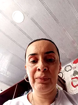 Samantha Sullivan  online show from 10.30.25