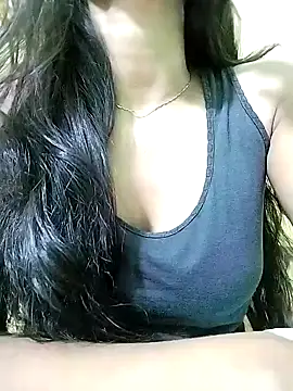 MISSQUEEN48 online show from 02.09.25