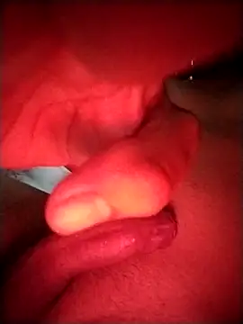 Snapshot of tix4354 chatting on 10.29.25 tix4354 online show from 10.29.25