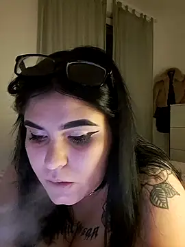 Snapshot of alexaandreea99 chatting on 01.17.25 alexaandreea99 online show from 01.17.25