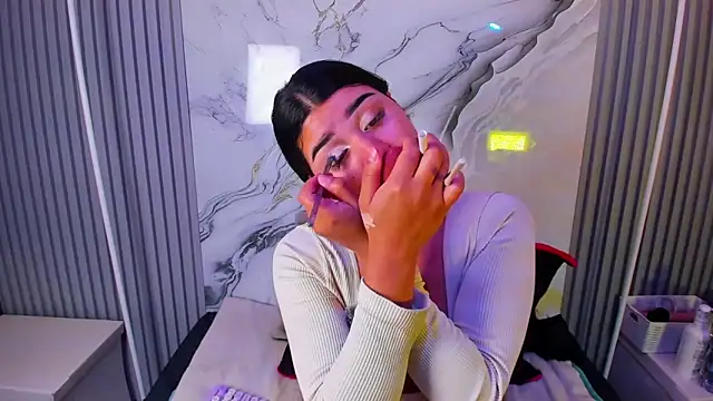 venusowen  online show from 03.10.26