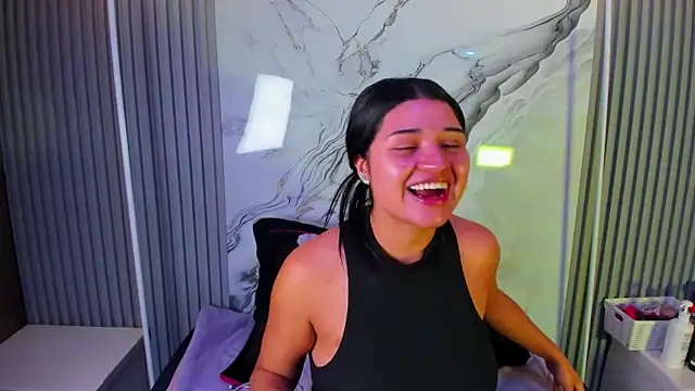 venusowen  online show from 03.20.26