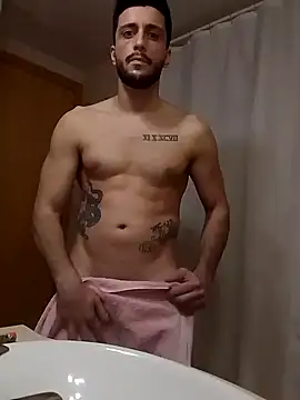 Snapshot of Miguelabrera3 chatting on 01.12.26 Miguelabrera3 online show from 01.12.26