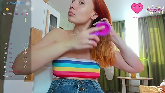 LuxieDelight online show from 02.02.25